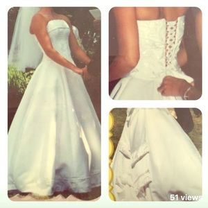 2 piece wedding dress w/ under skirt